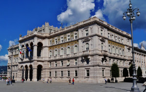 Palazzo del Governo, piazza Unità d'Italia